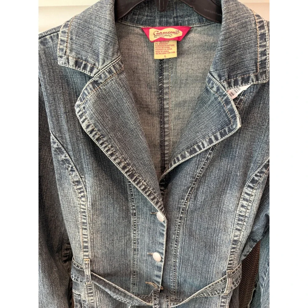 Y2K Vintage Curvaceous Denim Jean Jacket Belted Button Down Blue‎ Womens Size L